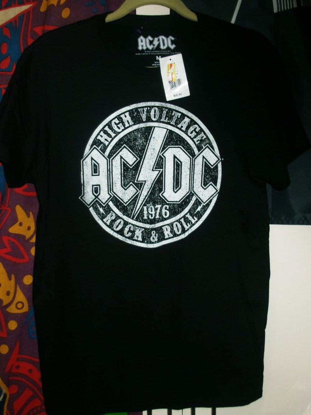 ac dc high voltage rock n roll 1976 official m tee - hard rock malcom angus